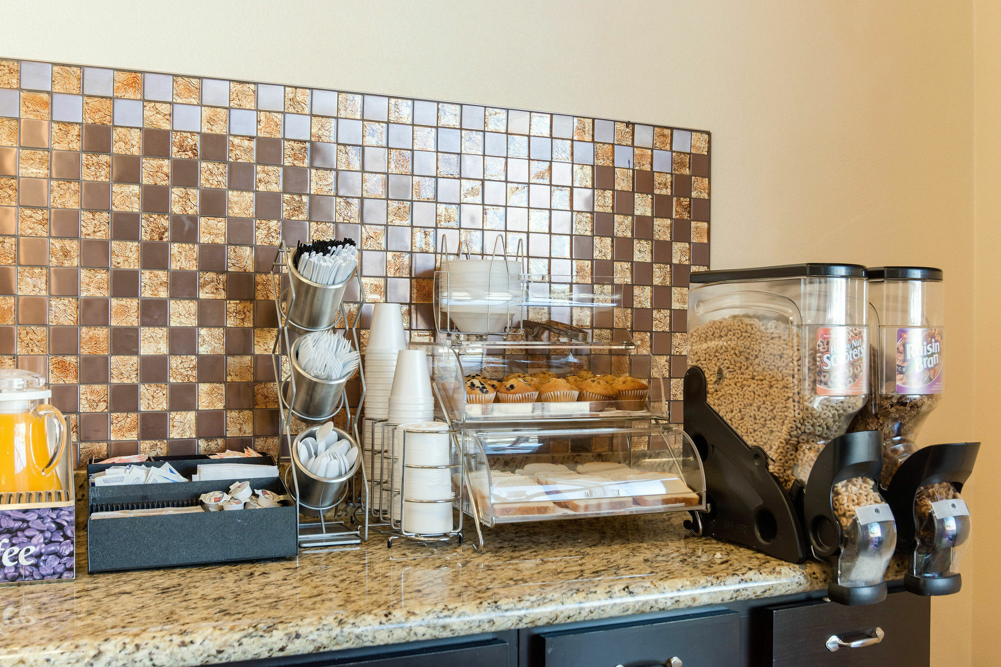 Homestay Inn & Suites Расселлвилл Экстерьер фото